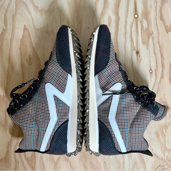 Rᴀɢ & Bᴏɴᴇ Rᴇᴛʀᴏ Hɪᴋᴇʀ ɪɴ Mᴜʟᴛɪ Pʟᴀɪᴅ - Picture 6 of 15